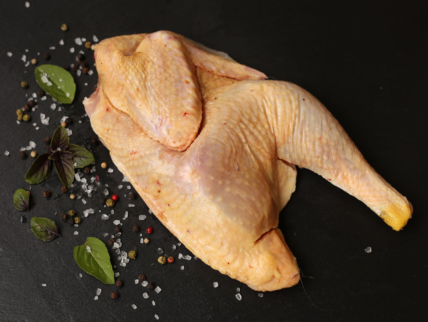 Halbes Bio-Weidepoulet aus der Schweiz von Schneiders Farm