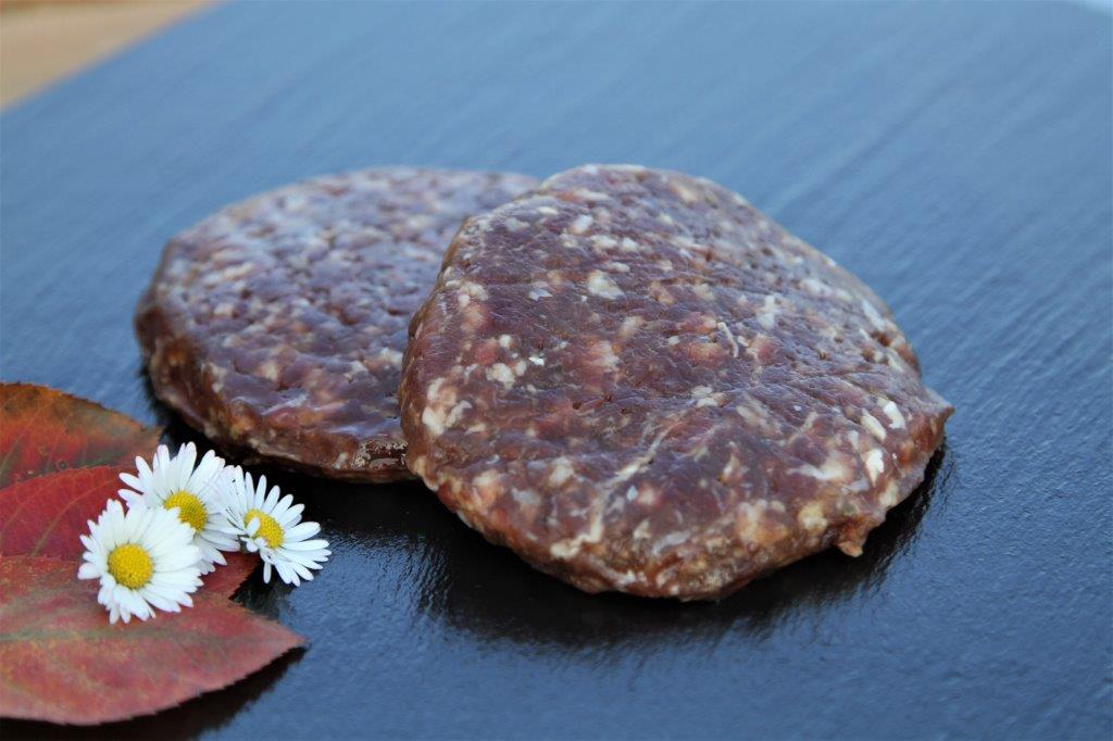 Galloway-Burger vom Schweizer Bio-Galloway-Weiderind von Schneiders Farm